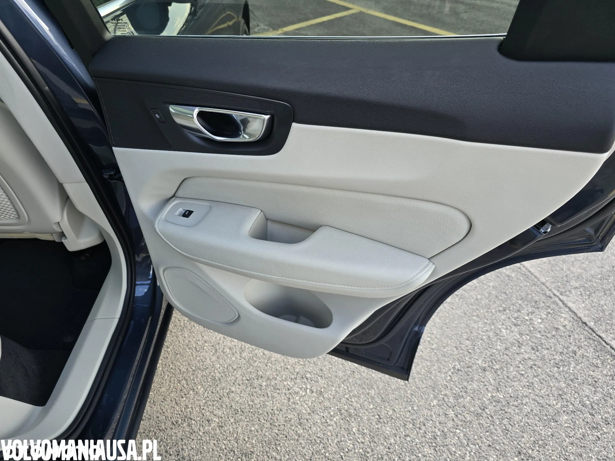 Volvo XC 60 B5 B AWD Geartronic Momentum Pro - 19