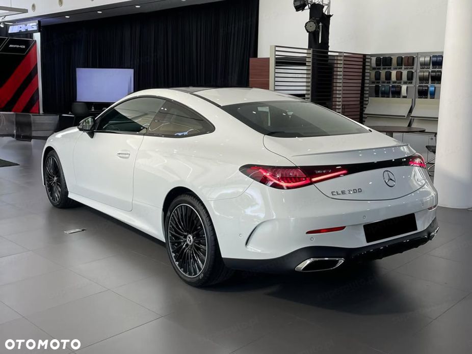 Mercedes-Benz CLE 300 mHEV 4-Matic AMG Line - 5