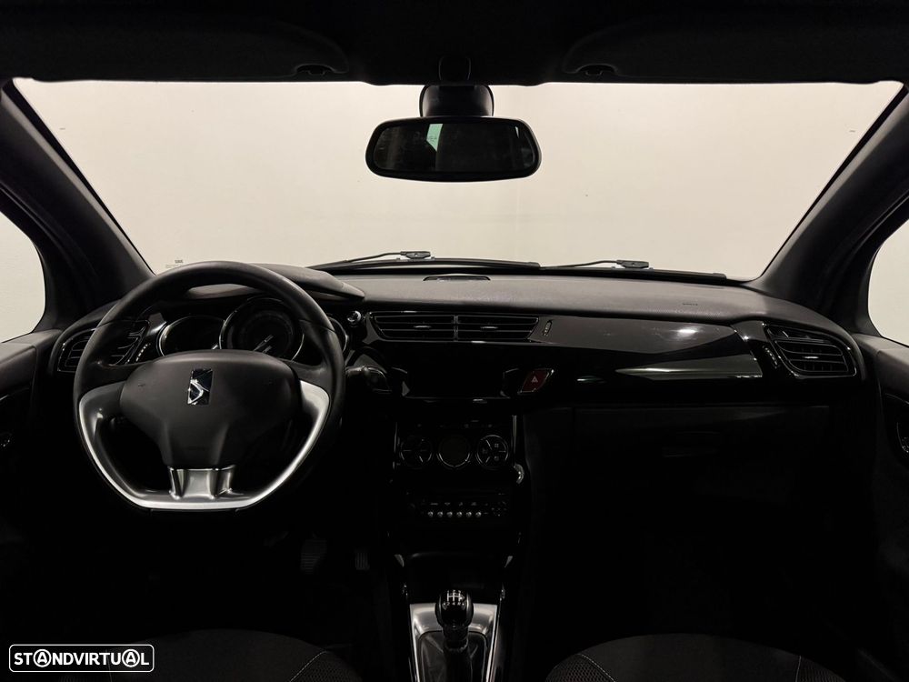 Citroën DS3 1.6 e-HDi So Chic - 30
