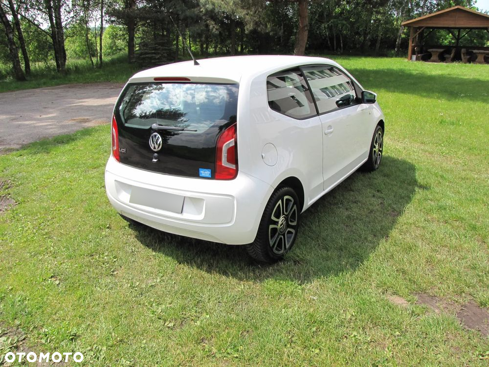 Volkswagen up! 1.0 high - 5