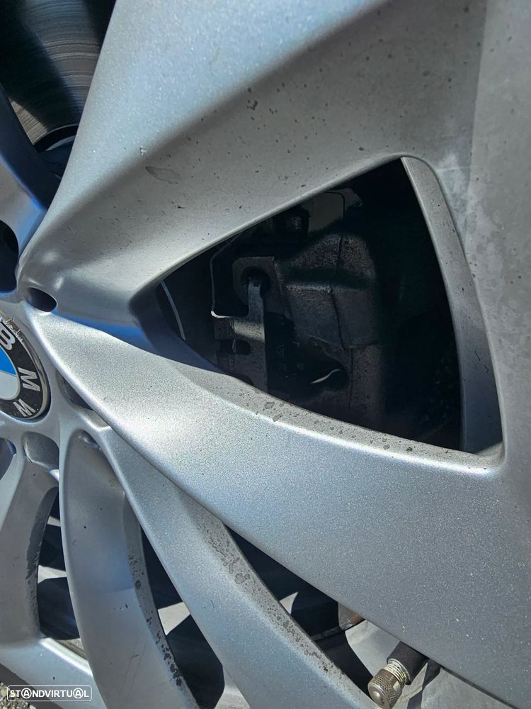 BMW 320 d Line Modern - 15