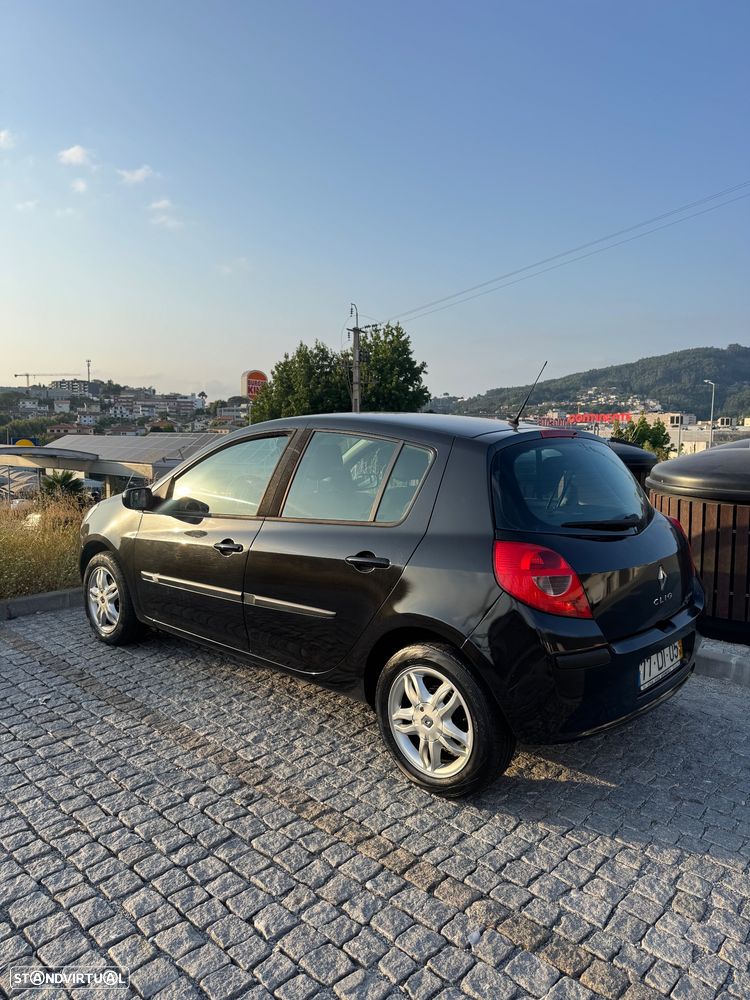 Renault Clio 1.2 16V Rip Curl - 1