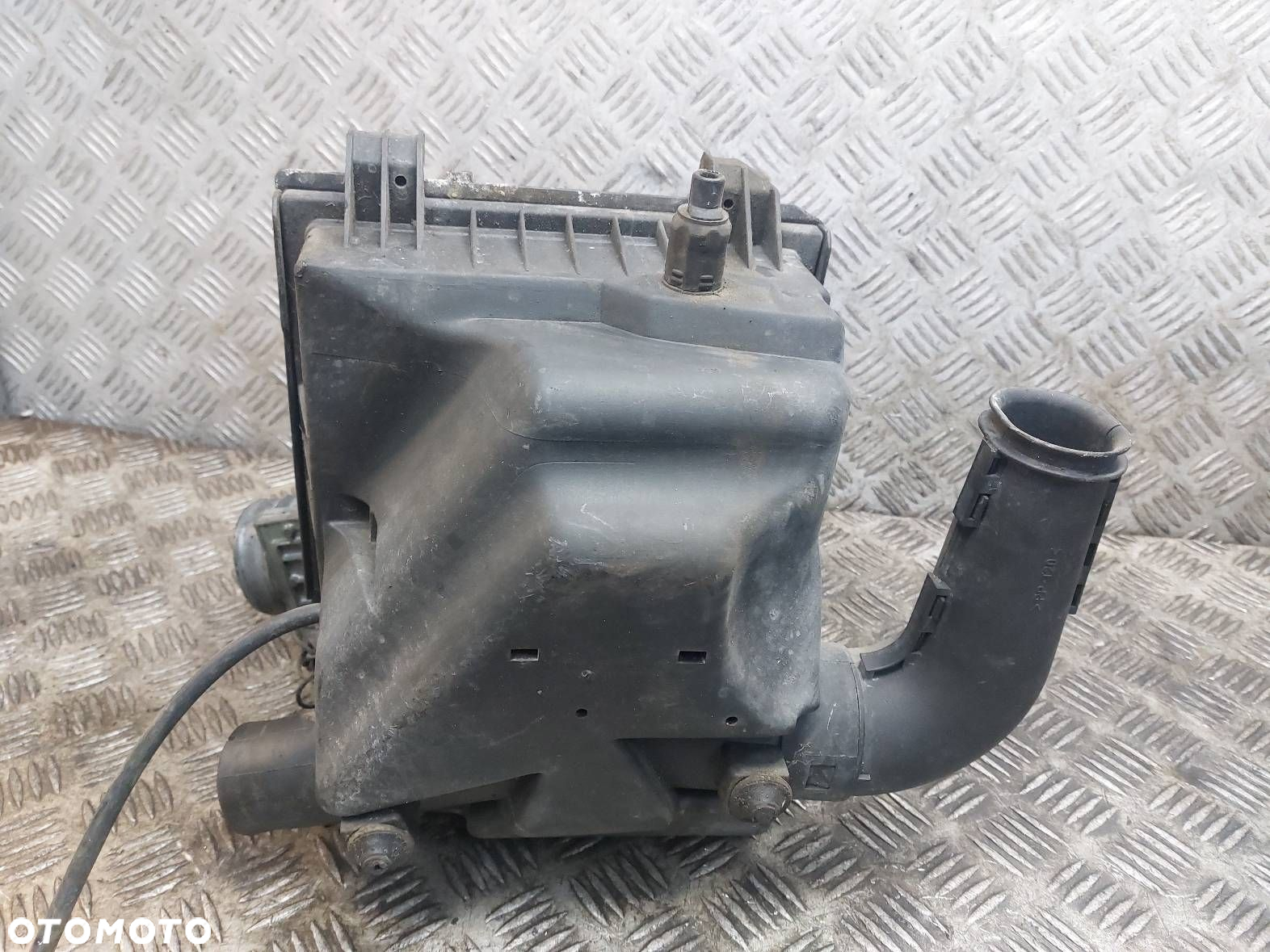 OBUDOWA FILTRA POWIETRZA + PRZEPŁYWOMIERZ GOLF III 2.0 GTI 1H0129607DA - 6