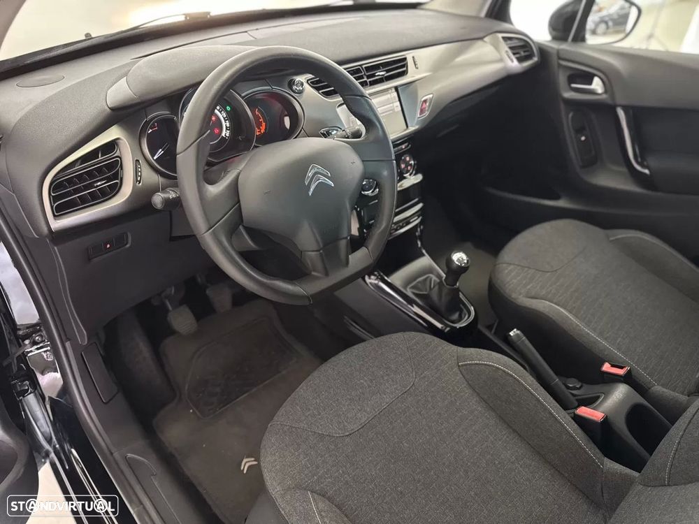 Citroën C3 1.2 PureTech Collection - 25