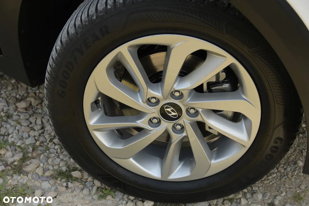 Hyundai Tucson blue 1.6 GDi 2WD Passion - 15