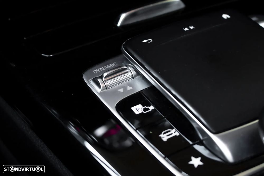 Mercedes-Benz A 180 Limousine d Style Aut. - 23