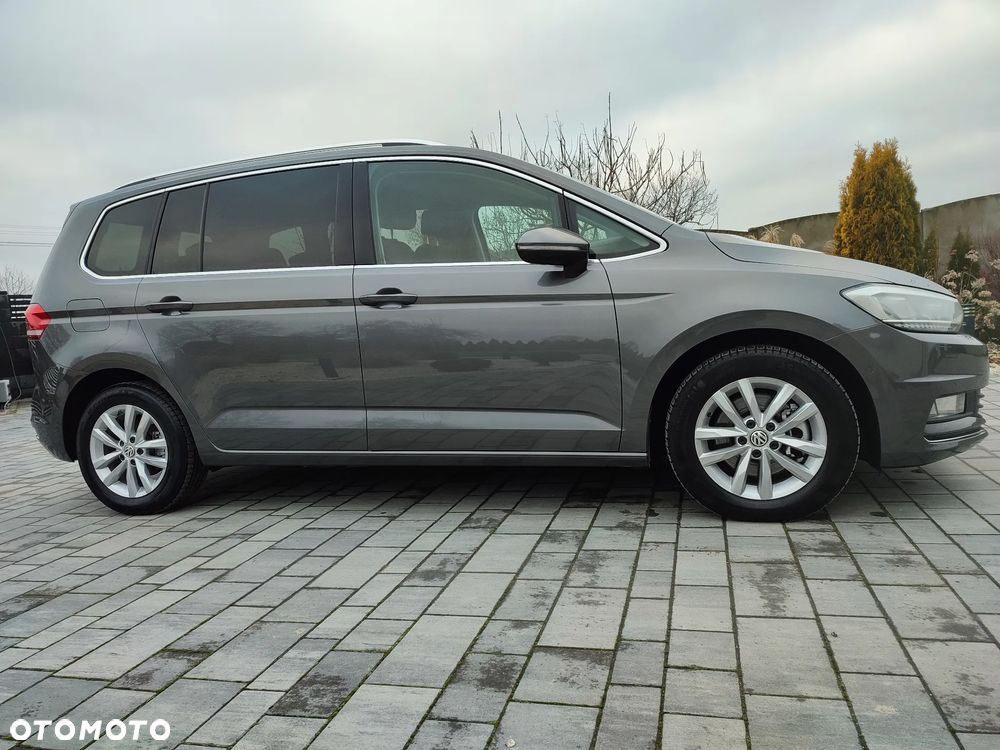 Volkswagen Touran 2.0 TDI BMT Comfortline DSG - 24