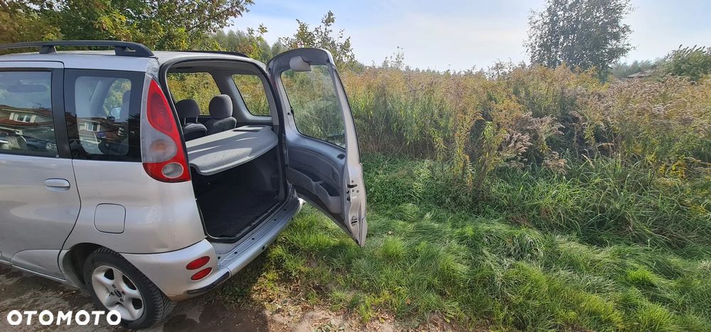 Toyota Yaris 1.3 Luna - 8