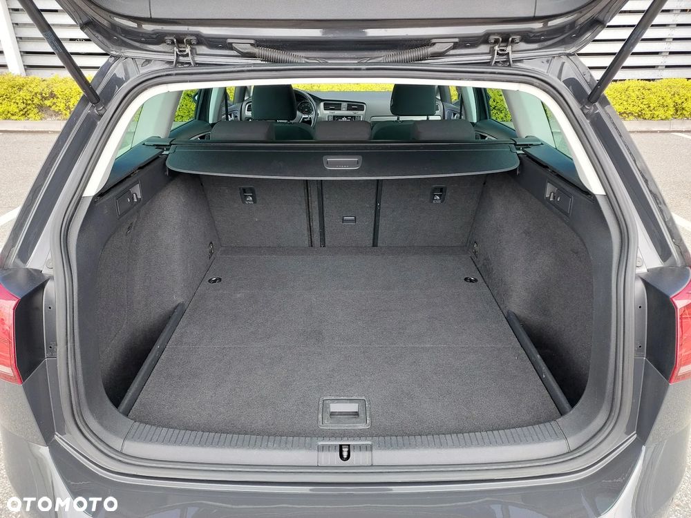 Volkswagen Golf 2.0 BlueTDI Comfortline - 26
