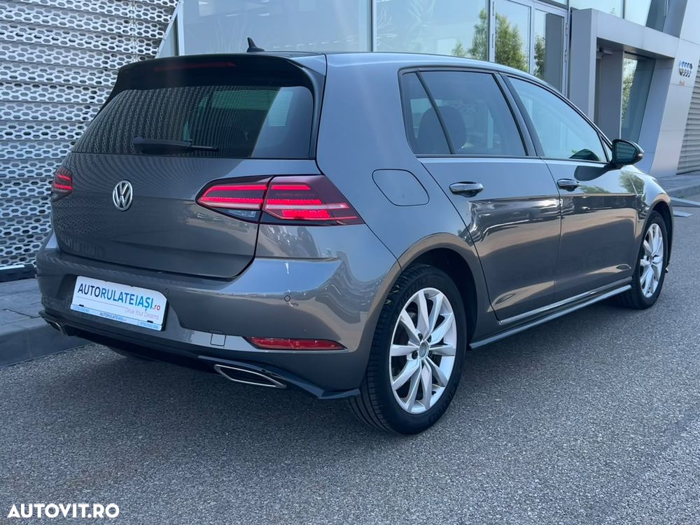 Volkswagen Golf 1.5 eTSI OPF DSG R-Line - 4