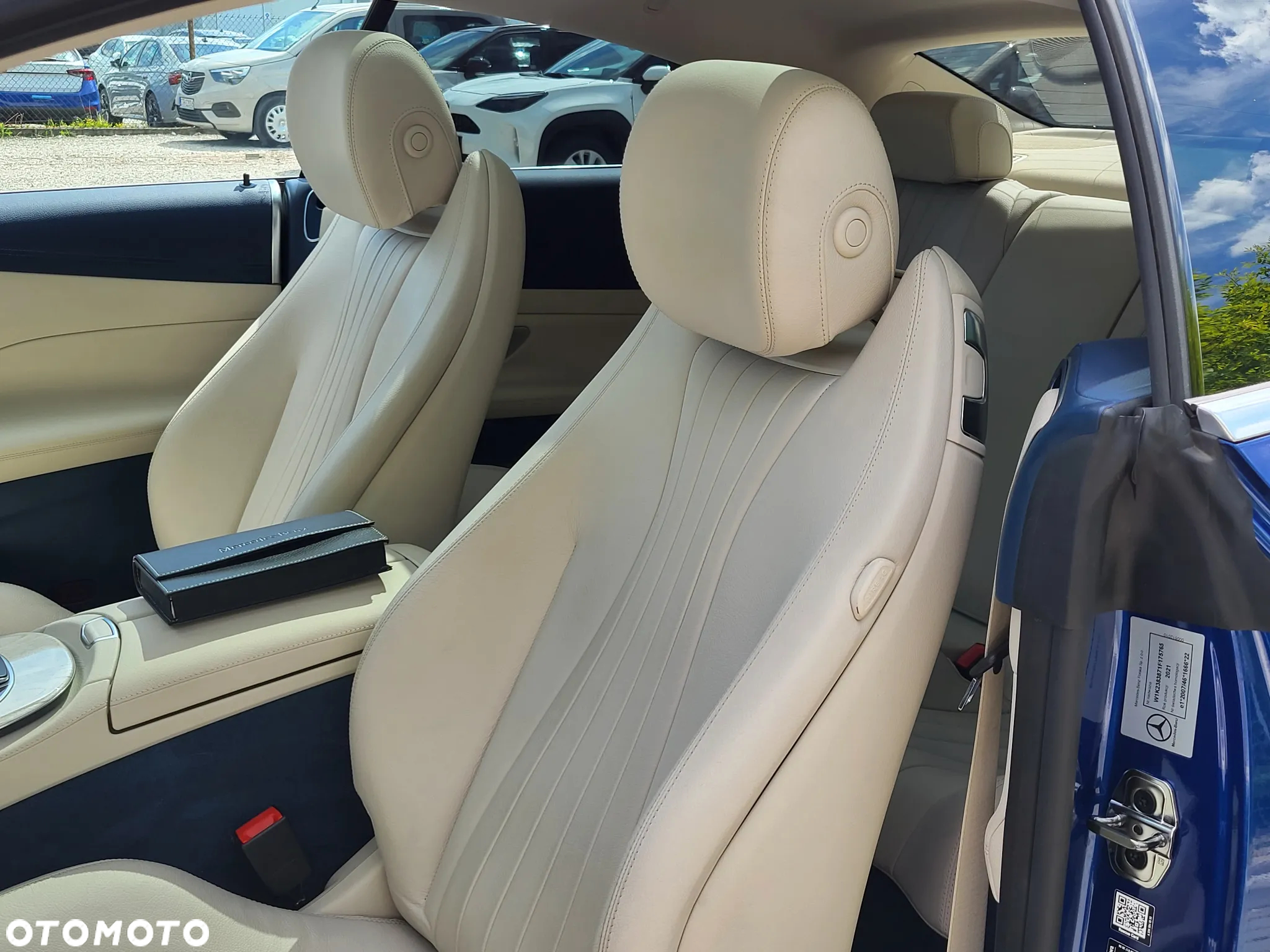 Mercedes-Benz Klasa E 200 Coupe 4-Matic 9G-TRONIC - 11