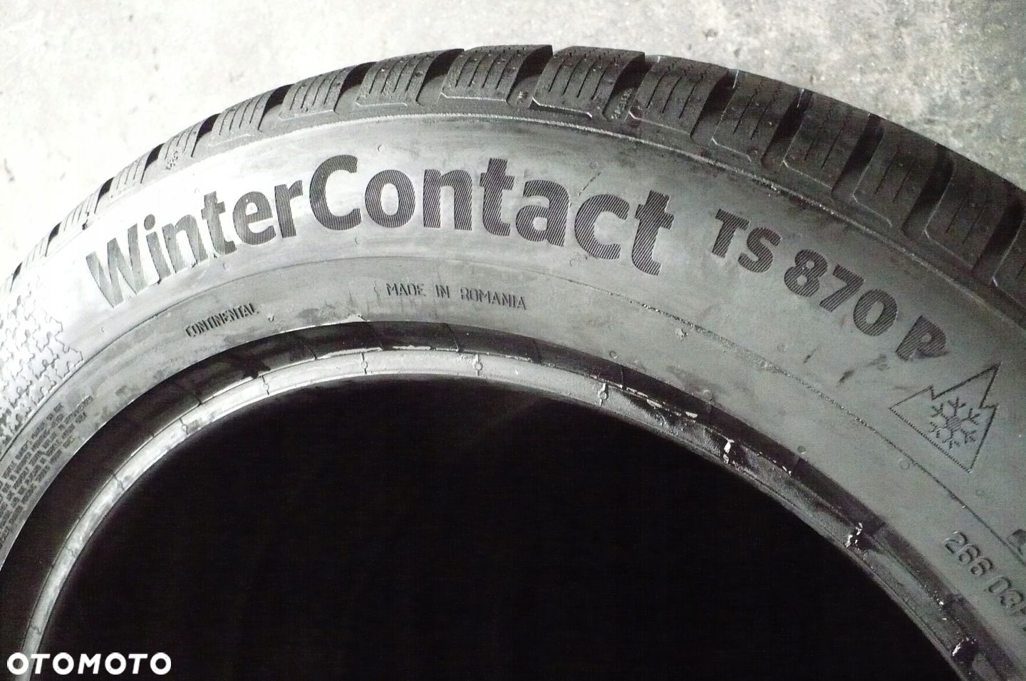 2x CONTINENTAL WinterContact TS870P 235/55R18 7,7mm - 5