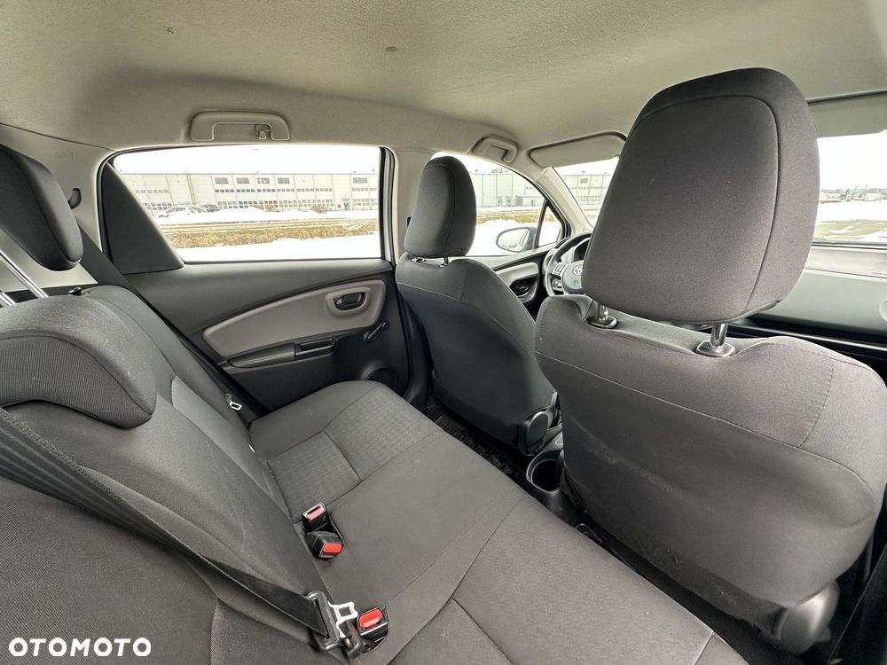 Toyota Yaris - 14