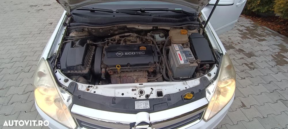 Opel Astra 1.6 - 5