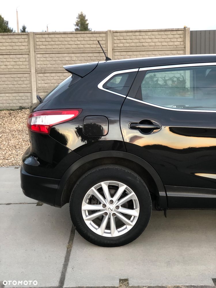 Nissan Qashqai 1.5 dCi N-Connecta - 11