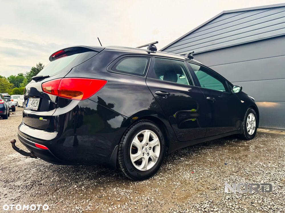Kia Ceed 1.4 L - 9
