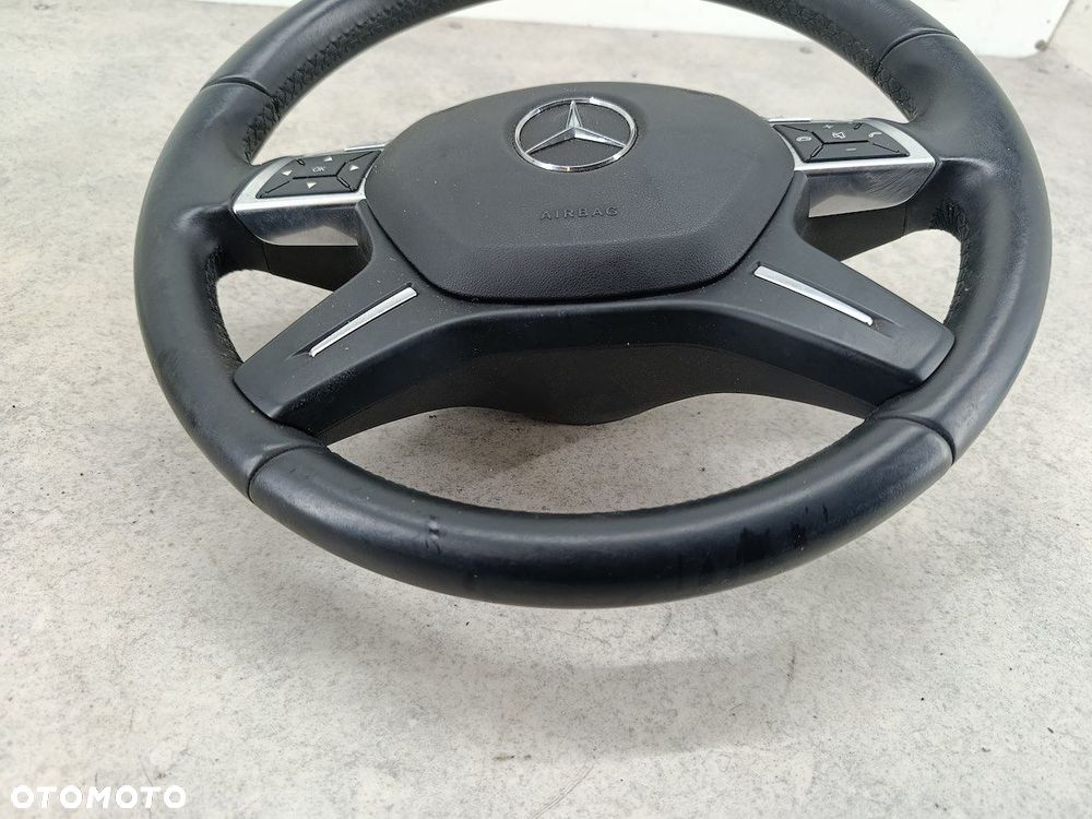 KIEROWNICA Z PODUSZKĄ MERCEDES-BENZ KLASA C W204 - 2