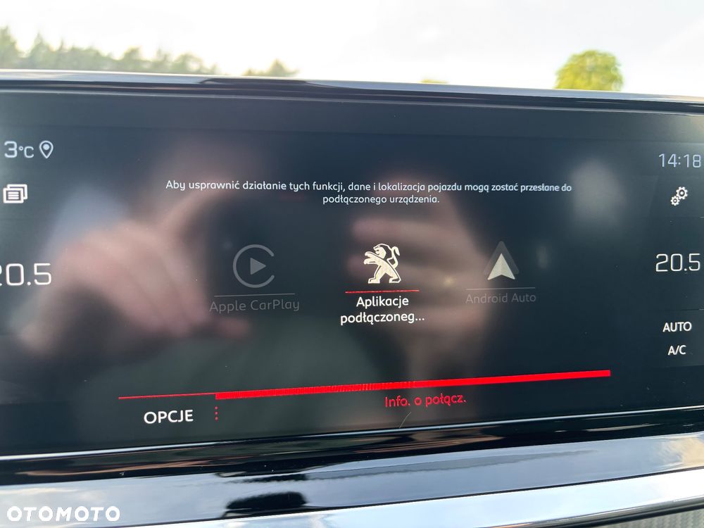 Peugeot 2008 PureTech 130 EAT8 GT - 16