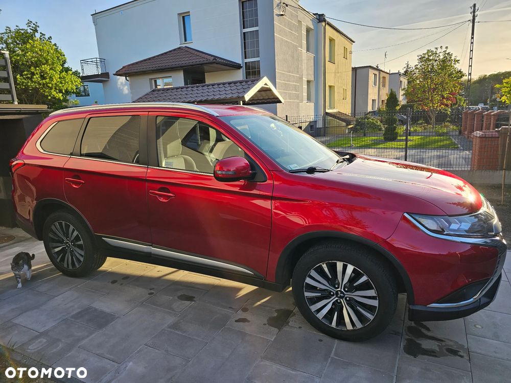 Mitsubishi Outlander 2.0 Intense Comfort 4WD CVT - 3