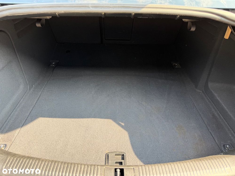 Audi A6 Limousine 3.2 FSI Quattro Tiptronic - 25