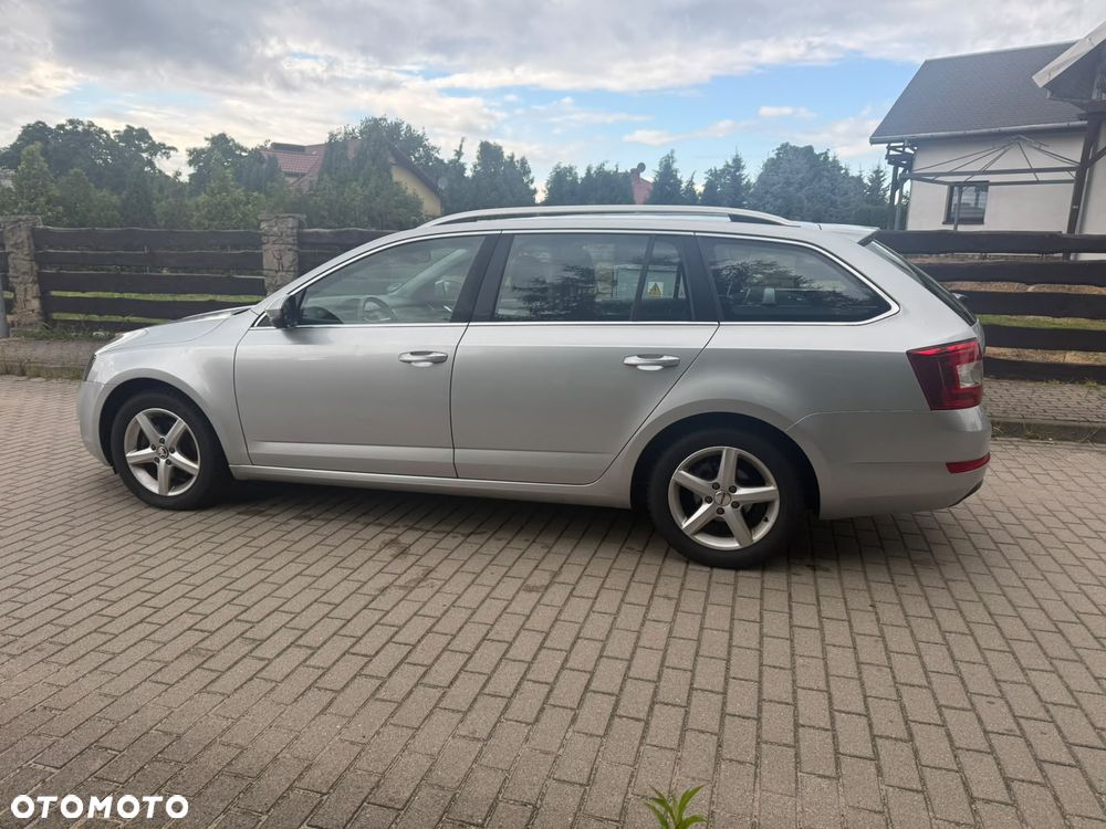 Skoda Octavia 2.0 TDI DSG Drive - 3