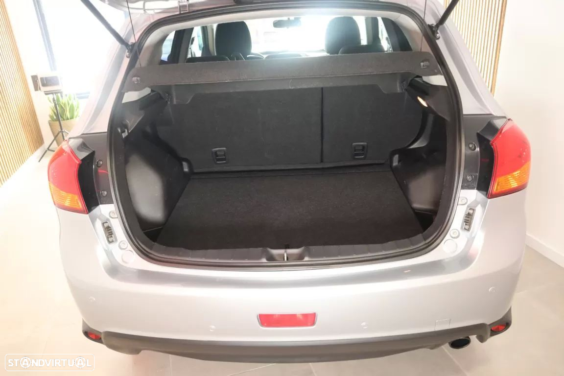 Mitsubishi ASX 1.8 DI-D Intense - 16