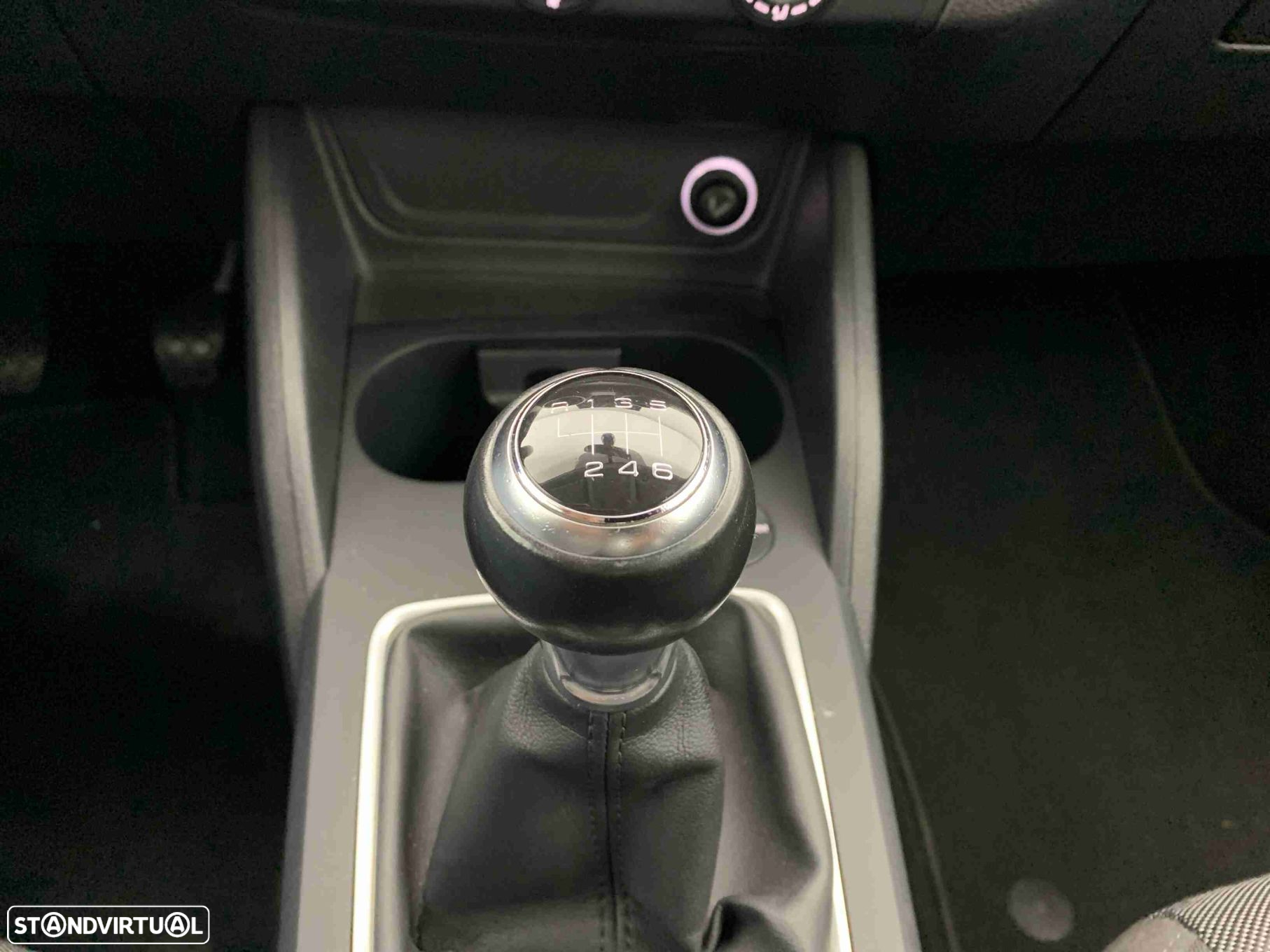 Audi Q2 30 TFSI - 12