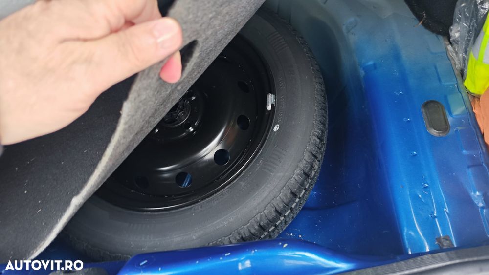 Dacia Logan 1.4 MPI Laureate - 16