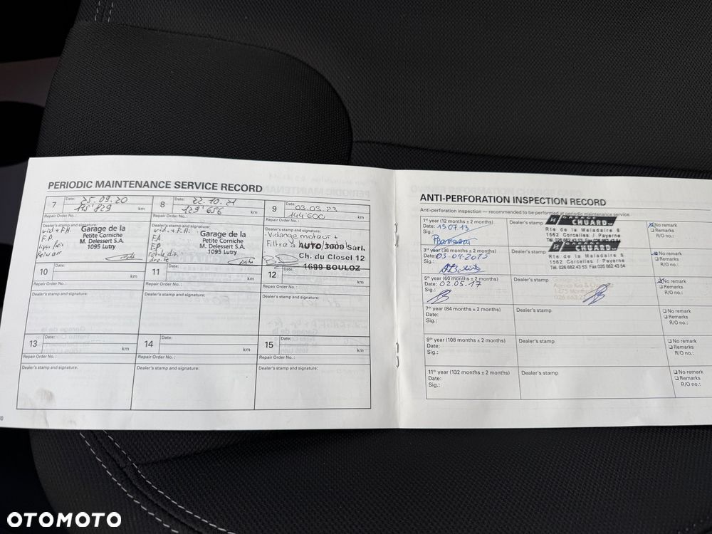 Hyundai Veloster 1.6 GDI Style - 30