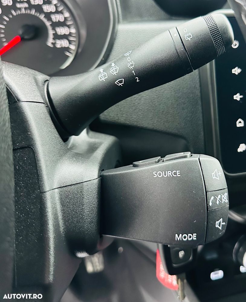 Dacia Duster TCe 90 2WD Essential - 30