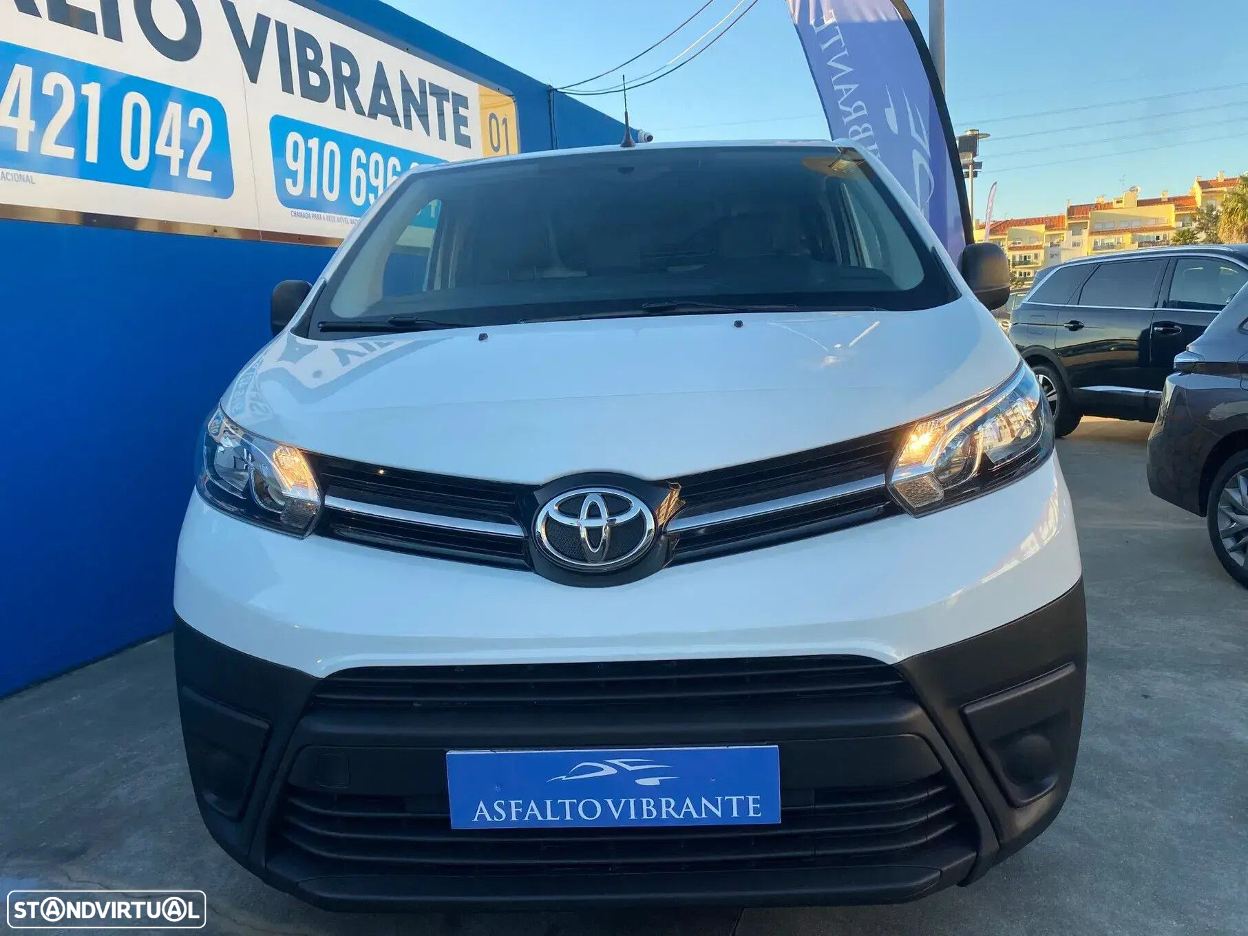 Toyota Proace City 1.5D L2 Comfort Plus - 2