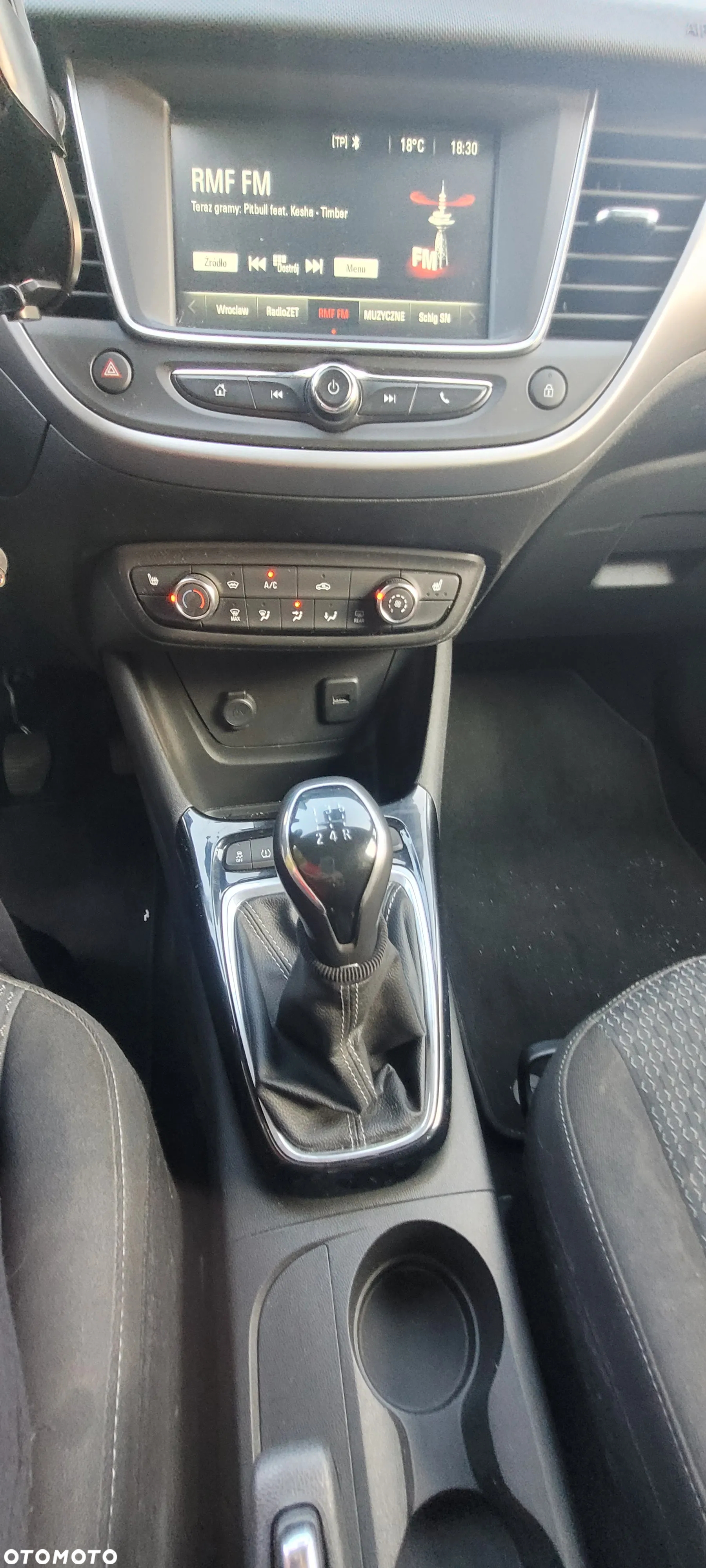 Opel Crossland X 1.2 T Eco Enjoy S&S - 10