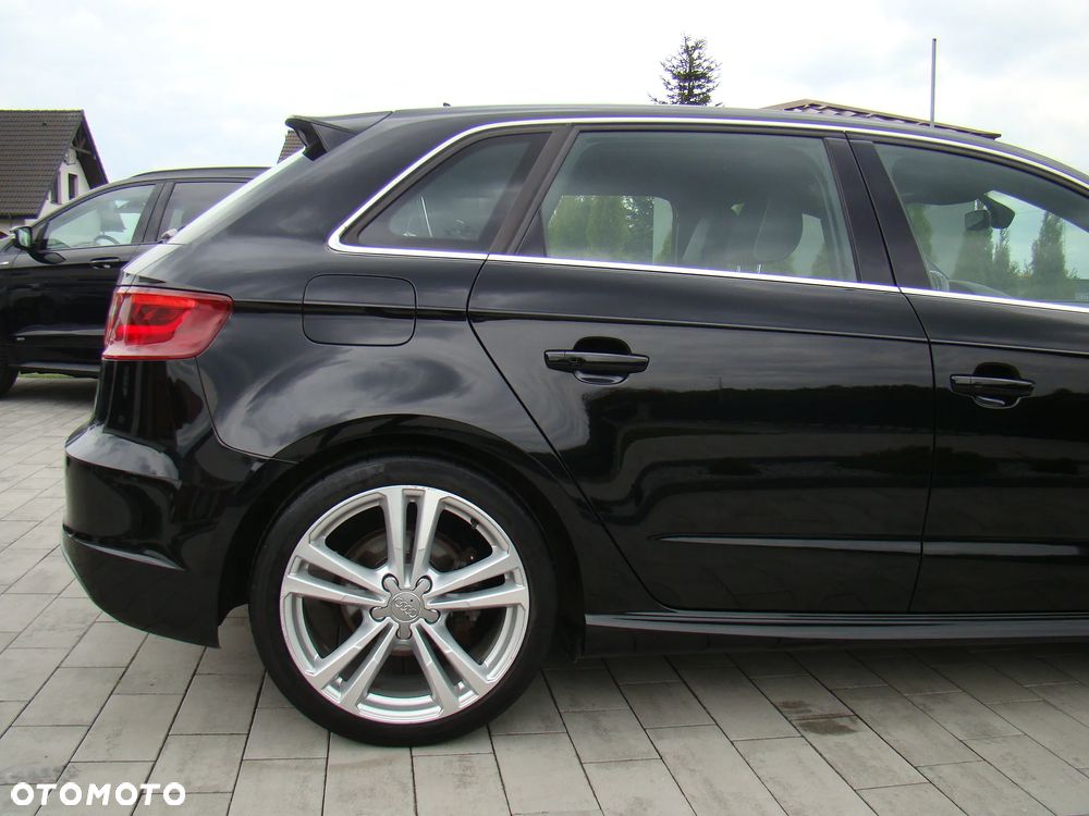 Audi A3 Sportback 2.0 TDI (clean diesel) S line Sportpaket - 12