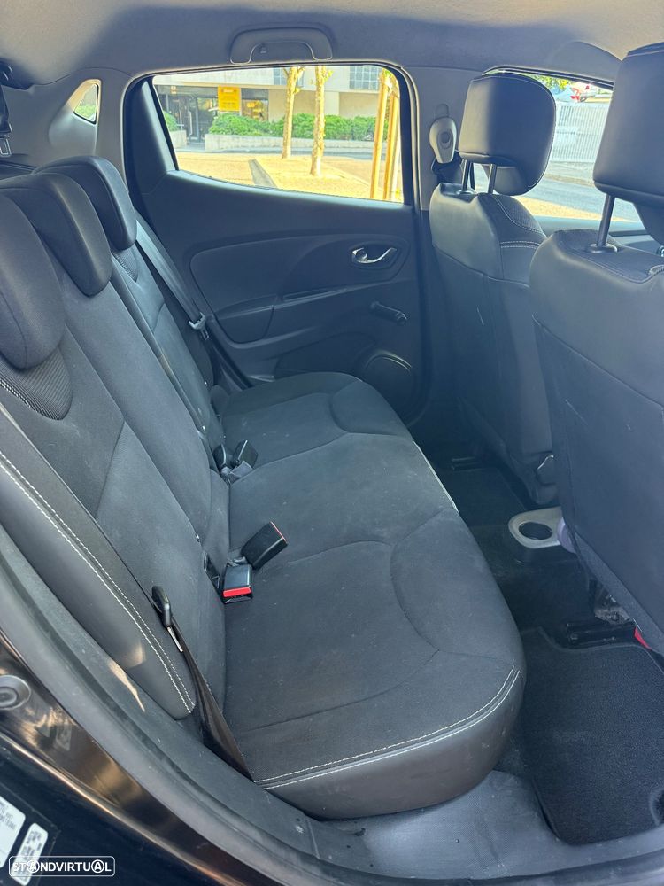 Renault Clio 1.5 dCi Dynamique S - 6