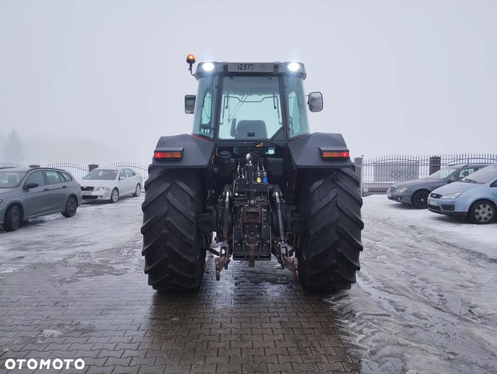 Massey Ferguson 8120 DynaShift 1996R - 7