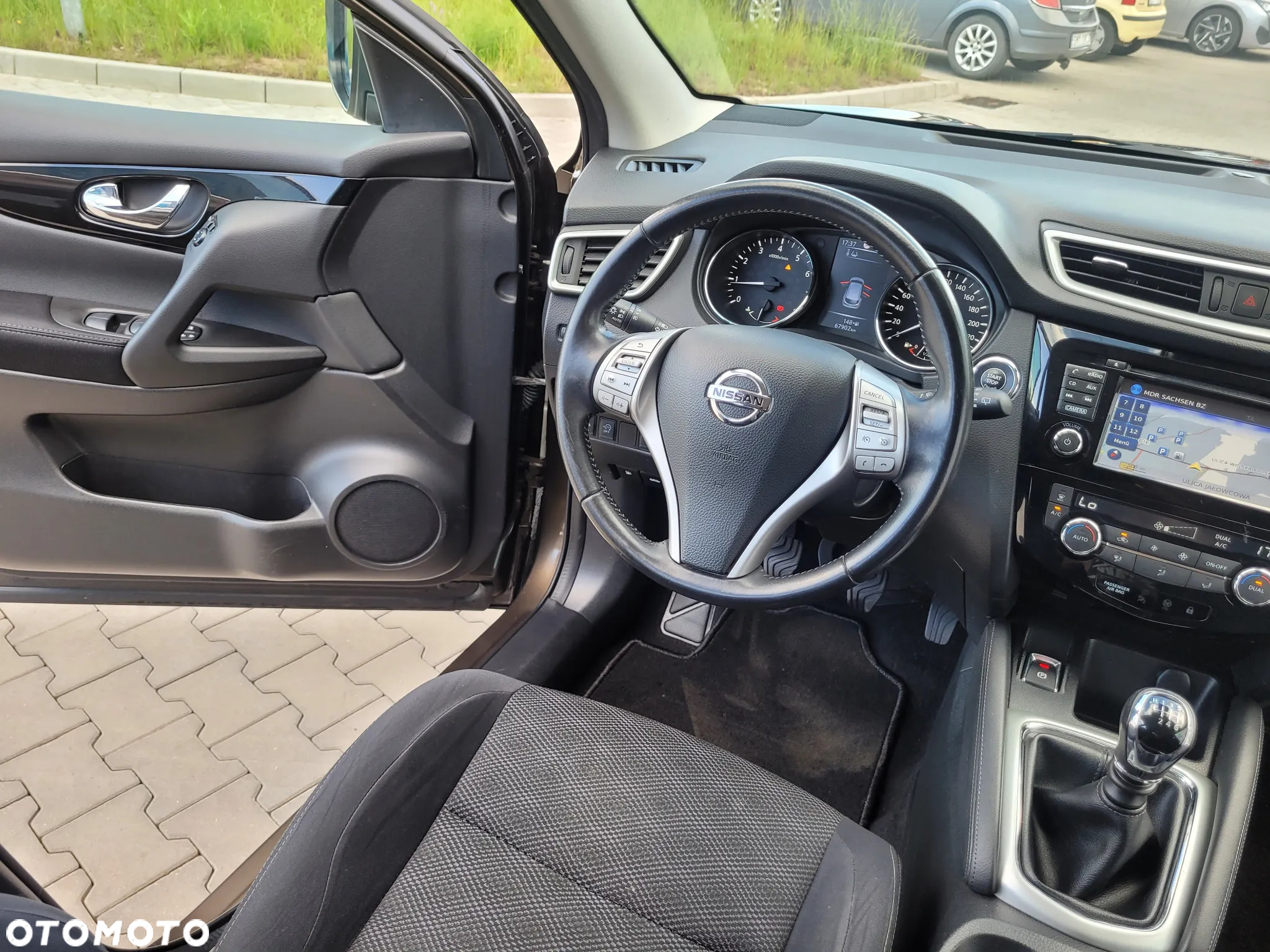 Nissan Qashqai 1.2 DIG-T Tekna+ - 23