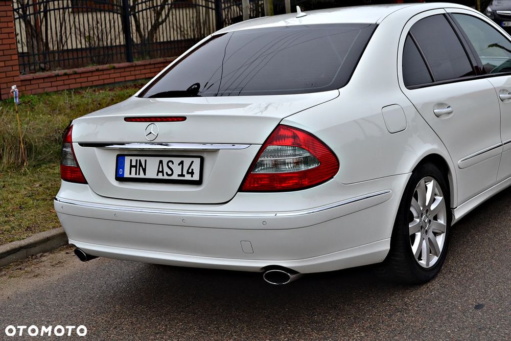 Mercedes-Benz Klasa E 200 Kompressor Automatik Elegance - 17