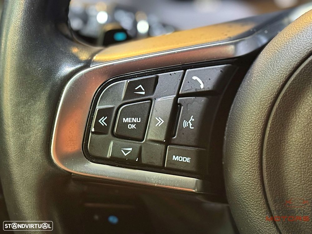 Jaguar F-Pace 25d AWD Aut. Portfolio - 24