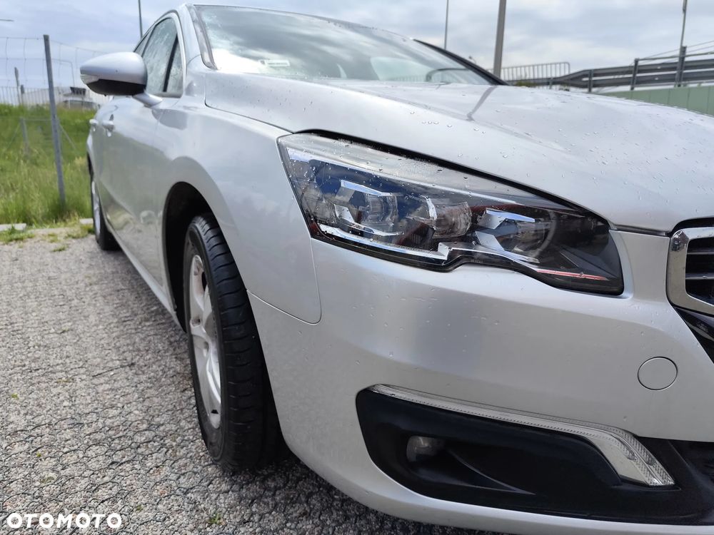 Peugeot 508 1.6 e-THP Active S&S - 12
