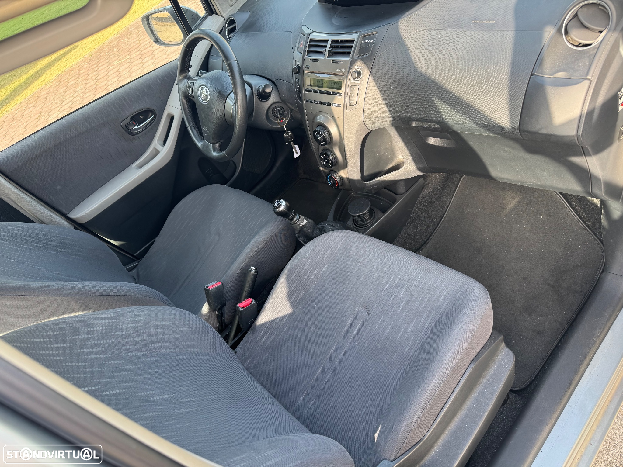 Toyota Yaris 1.4 D-4D Comfort - 7