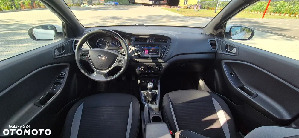 Hyundai i20 1.2 GO - 16