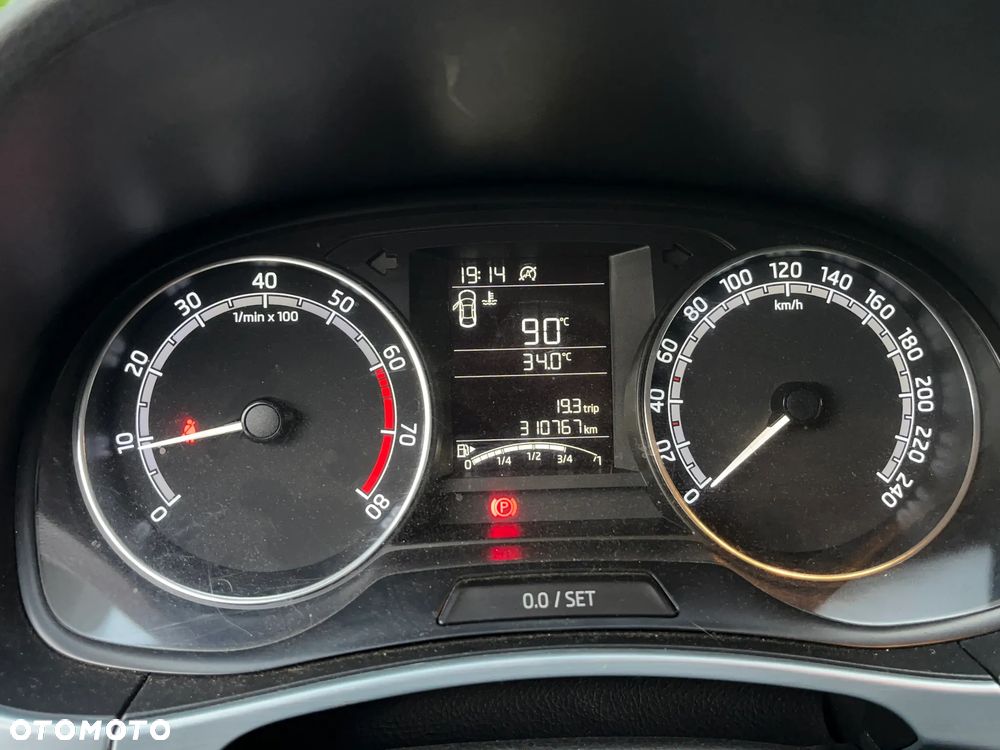 Skoda Fabia 1.0 Ambition - 16
