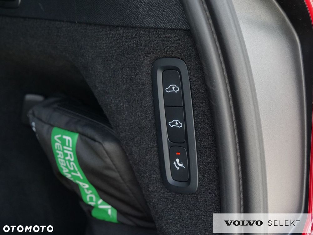 Volvo XC 90 - 39
