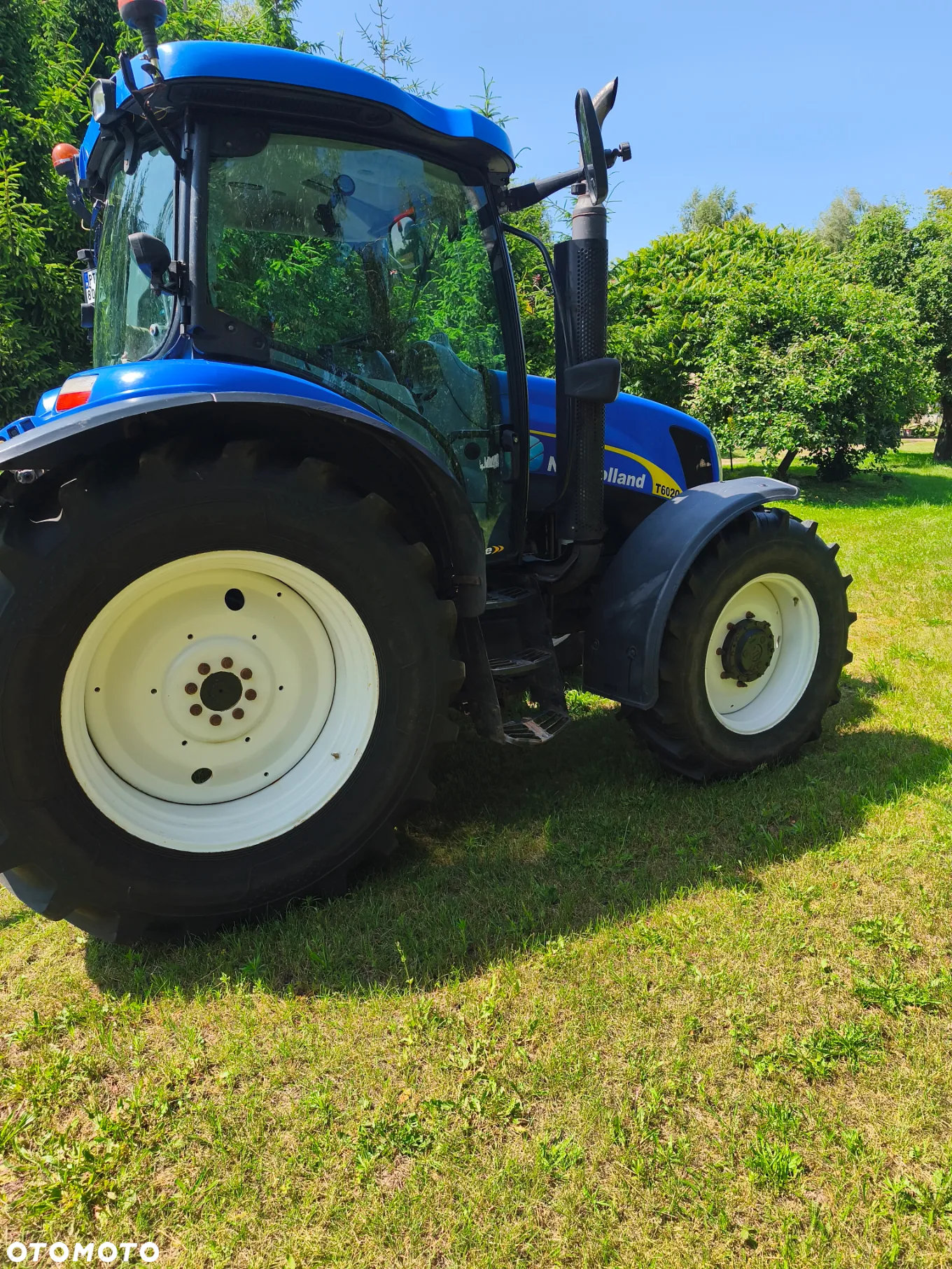 New Holland T6020 ELITE - 9