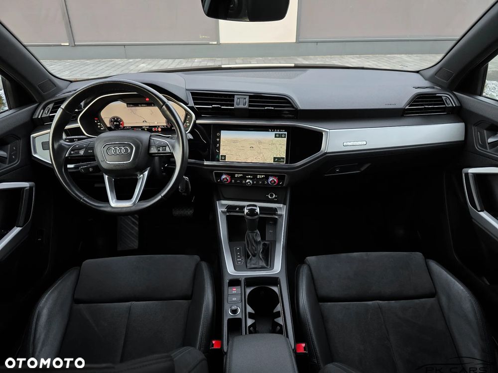 Audi Q3 35 TDI Quattro S tronic S line - 22