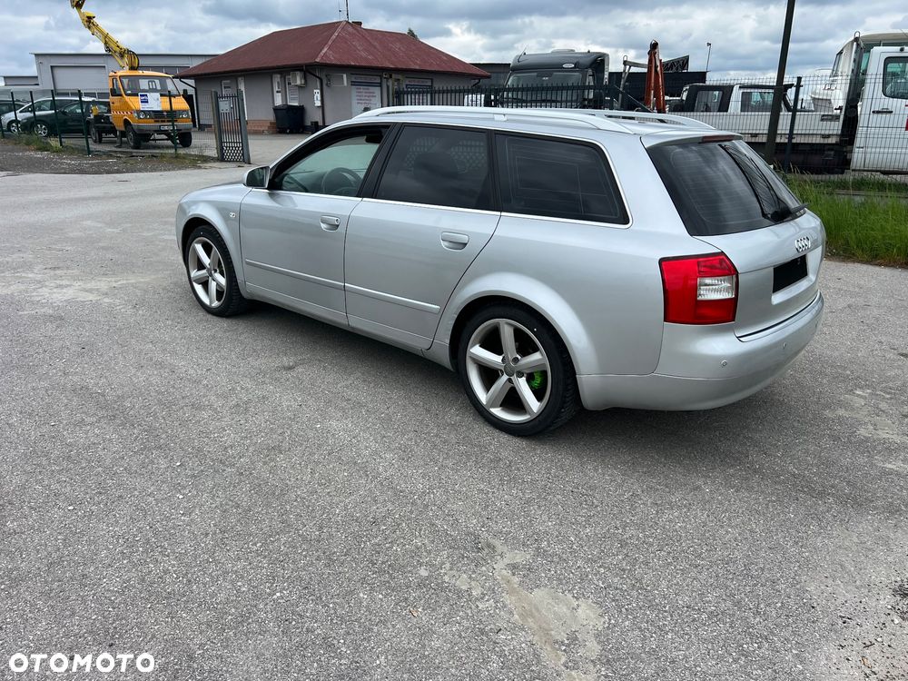 Audi A4 Avant 1.9 TDI quattro - 4