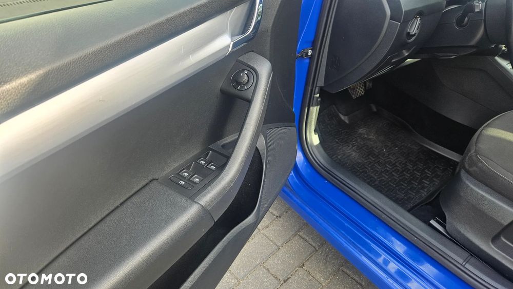 Skoda Octavia 1.6 TDI Ambition DSG - 35