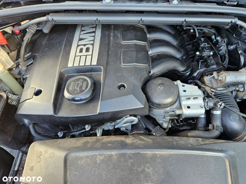 BMW E60 E90 E87 2.0  N43B20A  silnik - 2