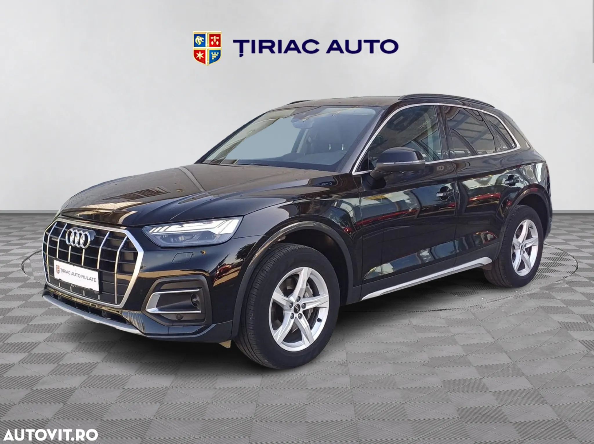 Audi Q5 40 TDI quattro S tronic MHEV Advanced - 1