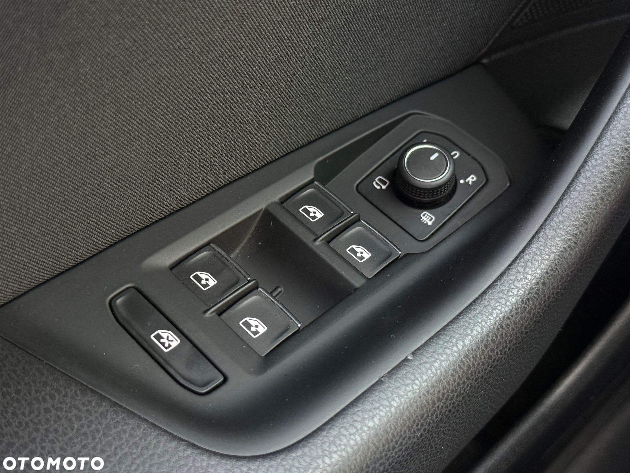 Volkswagen Passat 2.0 TDI EVO Business DSG - 22